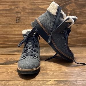 Dr School’s ankle boots